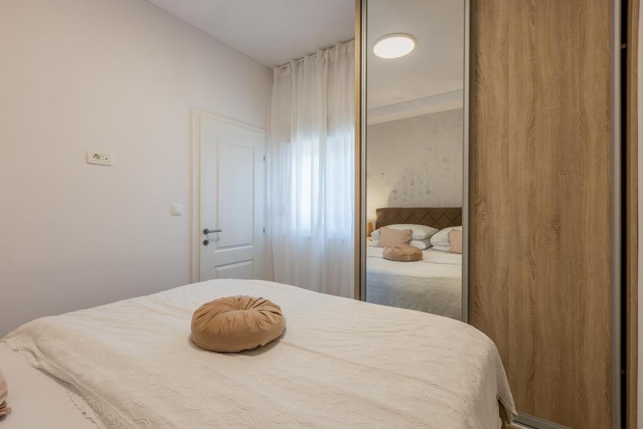 Apartments Milla Split Exterior photo